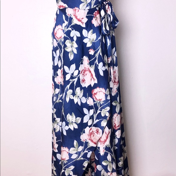Silky Floral Dress XS - Picture 2 of 5